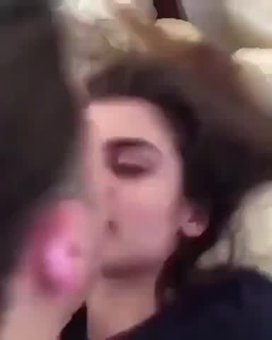  clip