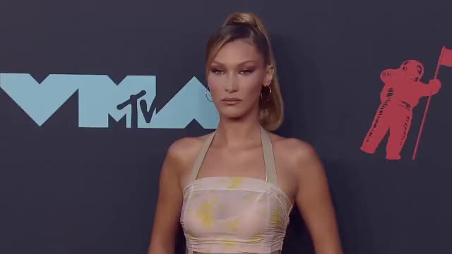 VMA Fashion Detail Cam 2019 MTV Video Music Awards TONIGHT at 8p! 7