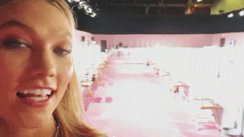 celebrity karlie kloss model clip