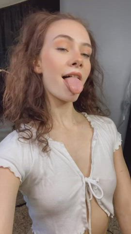 ass brunette long tongue clip
