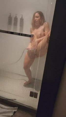 fetish milf masturbating nude shower spy clip