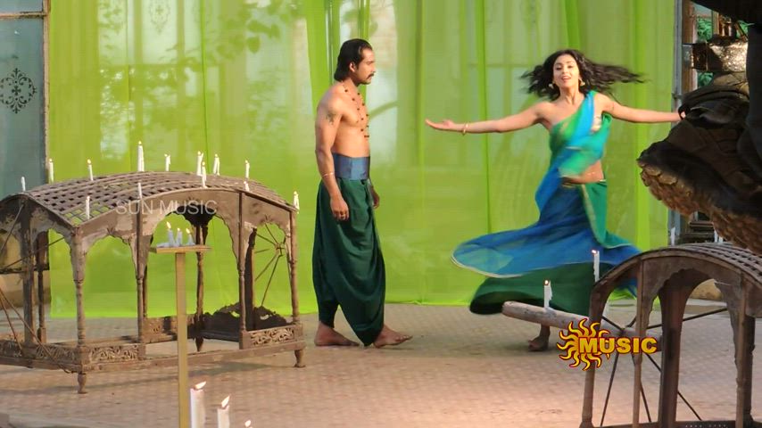 Shriya Saran - Behind the scenes from Chandra movie shoot
