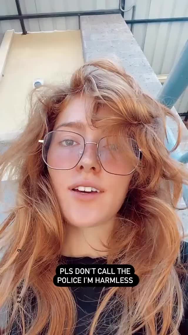 So sexy with glasses