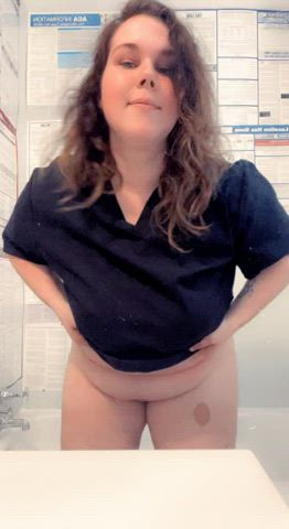 I dont think my husband would be too happy if he knew I was showing off at work