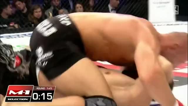 Alexander Butenko gets the armbar, Eler doesn't tap fight done though!