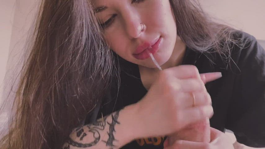 blowjob brunette cute tiktok clip