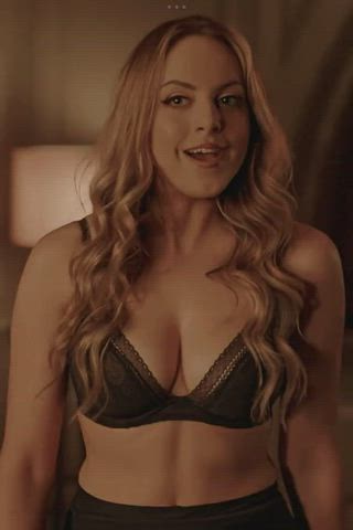 Blonde Bra Celebrity clip