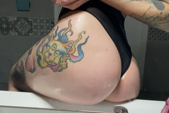 ass oil oiled onlyfans tattoo teen adorable-porn cute-little-butts clip