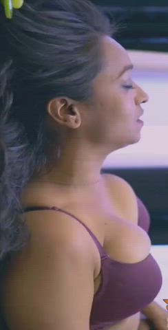 Bhabi Big Tits Bouncing Tits Hardcore Indian Natural Tits clip