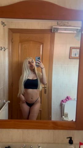 amateur ass blonde brunette gaby napoles nsfw at-work curvy-chicks latinas tik-tok