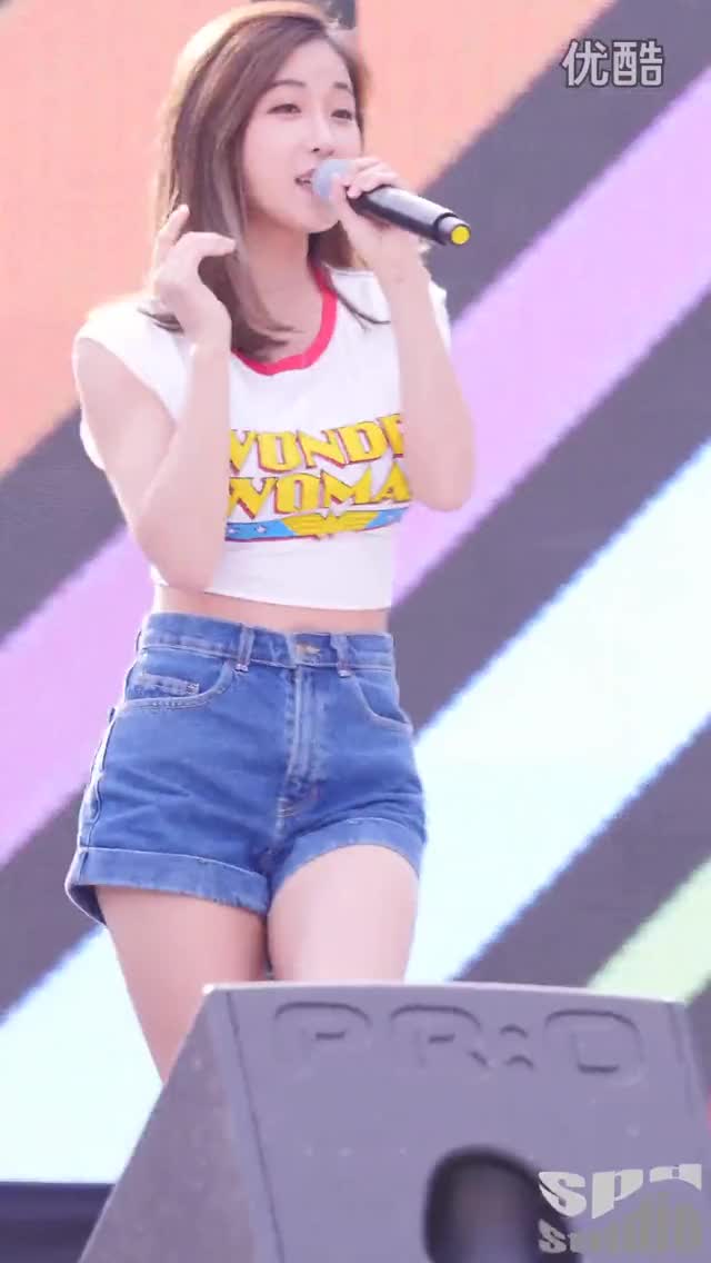 160521 Hyunyoung eyes 2 (Whoo)