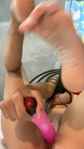 amateur babe brunette dildo homemade hotwife latina masturbating pussy solo clip