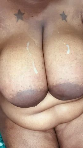 Make these big titties creamy please 💦 cum play on my 50% off page, sexting, customs