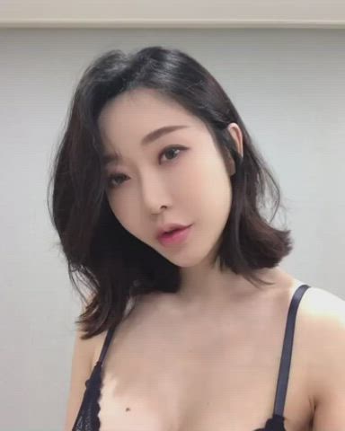 asian cute korean model clip