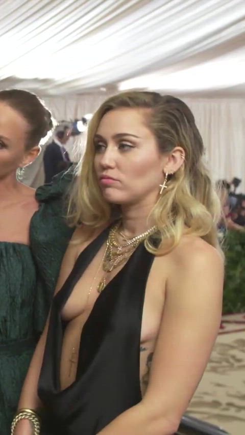 Miley Cyrus 