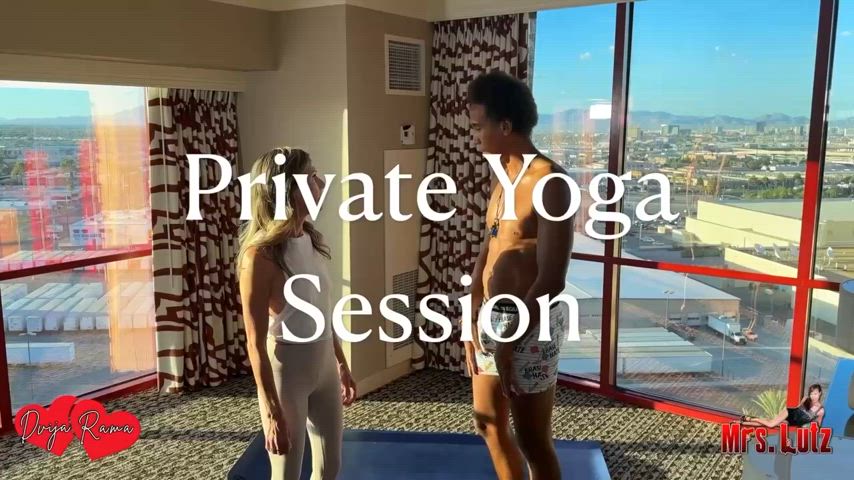 Hot Wife Takes Prívate Yoga Session (OC)