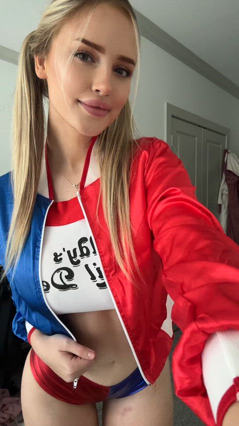 blonde dancing harley quinn tiktok underwear clip