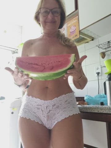 Good morning Honey, How about a Brazilian breakfast? (51y)