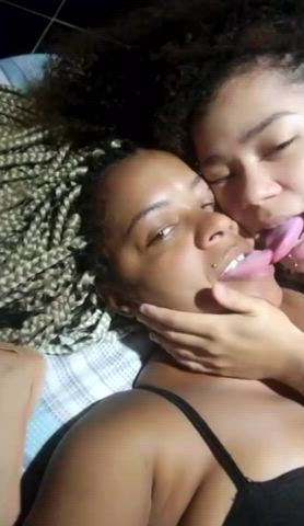 Brazilian French Kissing Girlfriends Girls Kiss Kissing Lesbian Lesbians Lips clip