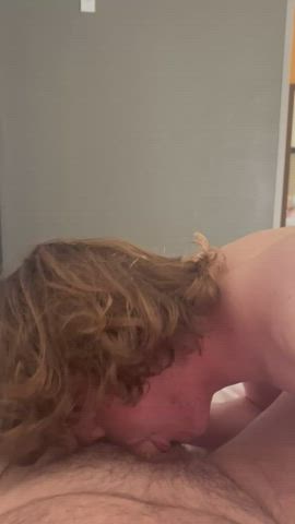 Sucking daddy’s big dick before he breeds me