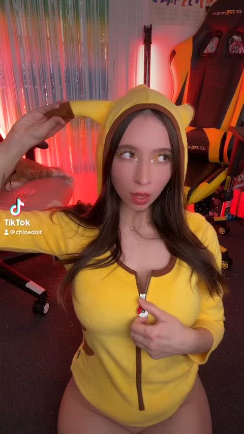 Sexy pikachu arrived at your service!