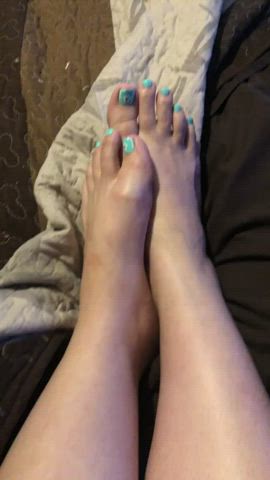 [OC] finally got my toes done and I felt pretty when I woke up so please enjoy ?