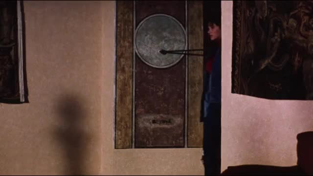 Charlie Spradling - Meridian (1990, aka Kiss of the Beast, aka The Ravaging) - talking