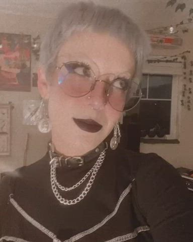 glasses goth short hair white girl clip