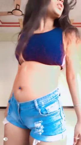 Desi Indian Shorts Twerking clip