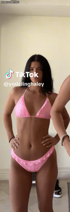 body teen tiktok clip