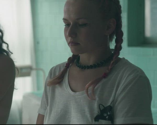 Rebeka Greganova - Svina (2020)