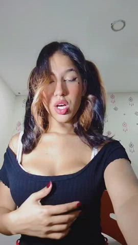 big tits boobs huge tits latina natural tits teen clip