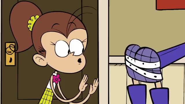 luna loud dances to vine drop songs