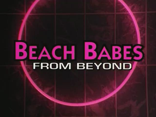 Sarah Bellomo -- Beach Babes from Beyond (1993)