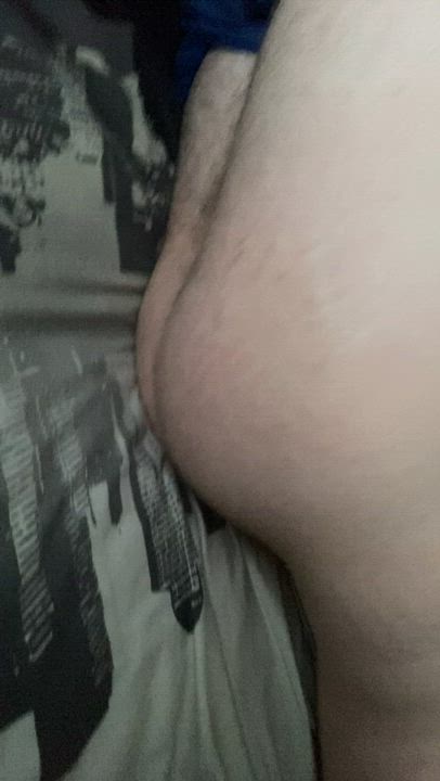 I’ve just turned 18 so a bit nervous ?! What do we think of my very average penis