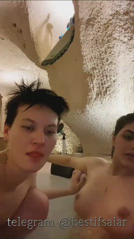 lesbians shower turkish clip