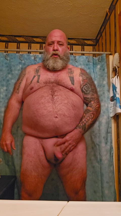 amateur bear husband masturbating clip