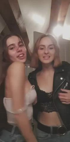 Boobs Flashing Nipples Nipslip Teens Porn GIF by teengirls