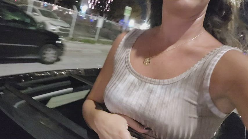 Drive by titties