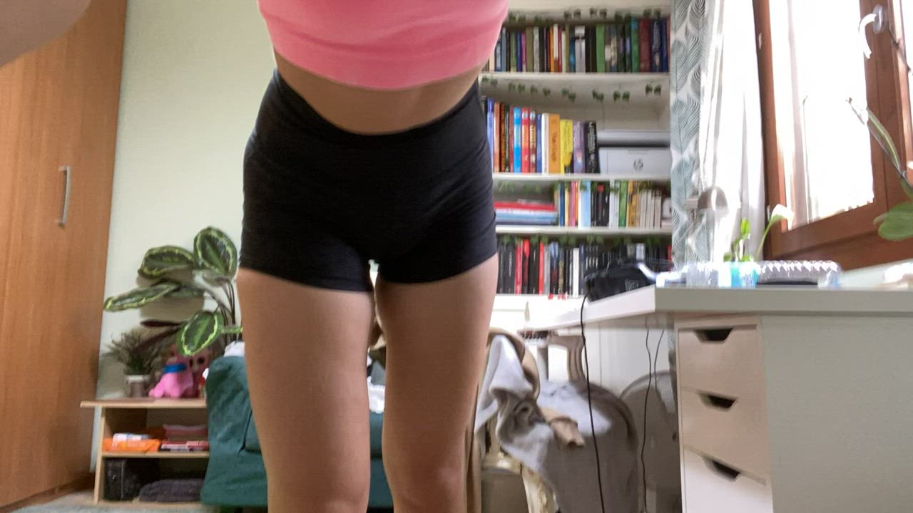 Bubble Butt Shorts Workout clip