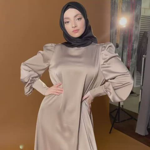 clothed hijab model clip