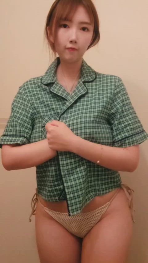 asian big tits bikini boobs korean solo clip