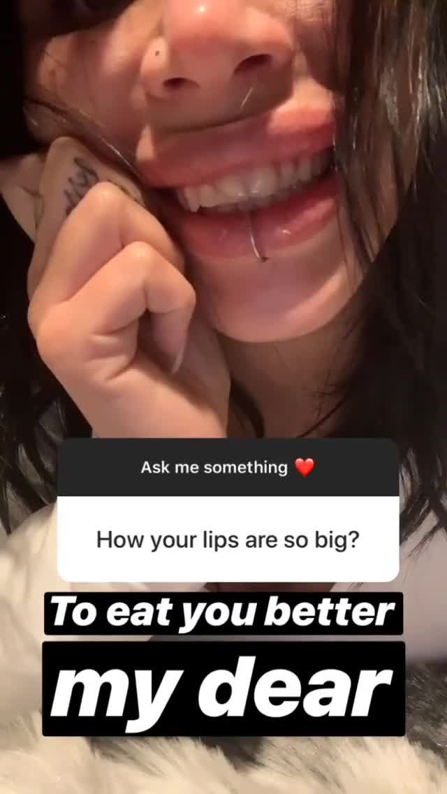 alex mucci big lips