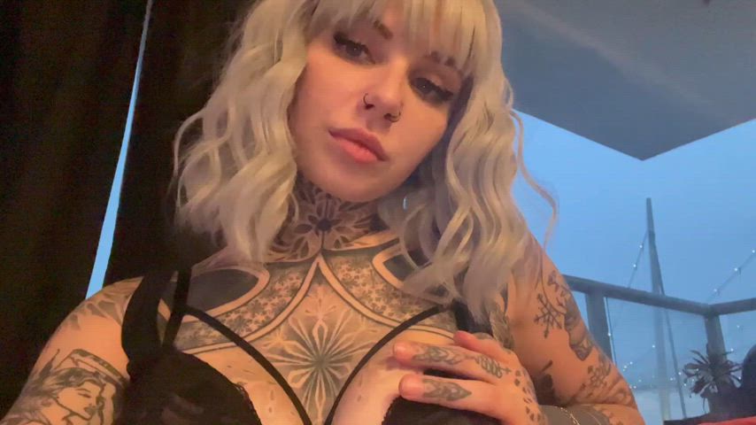 mistressmercyrage sfw sexy alt-girls mean-girls pale-girls suicide-girls clip