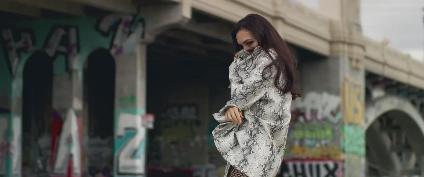 SEREBRO : Olga Seryabkina Stripping To A Bikini In The Music Video For Her Solo Song