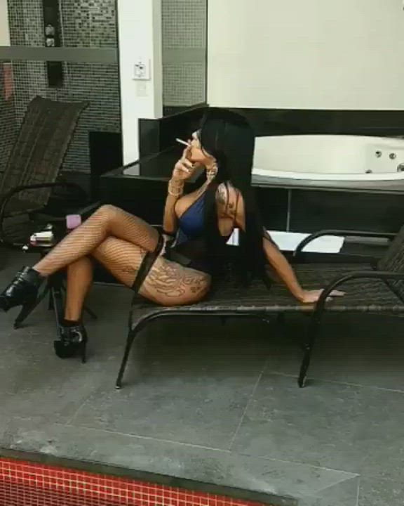 Bianca Beauchamp Brazilian Clothed High Heels Smoking Trans clip