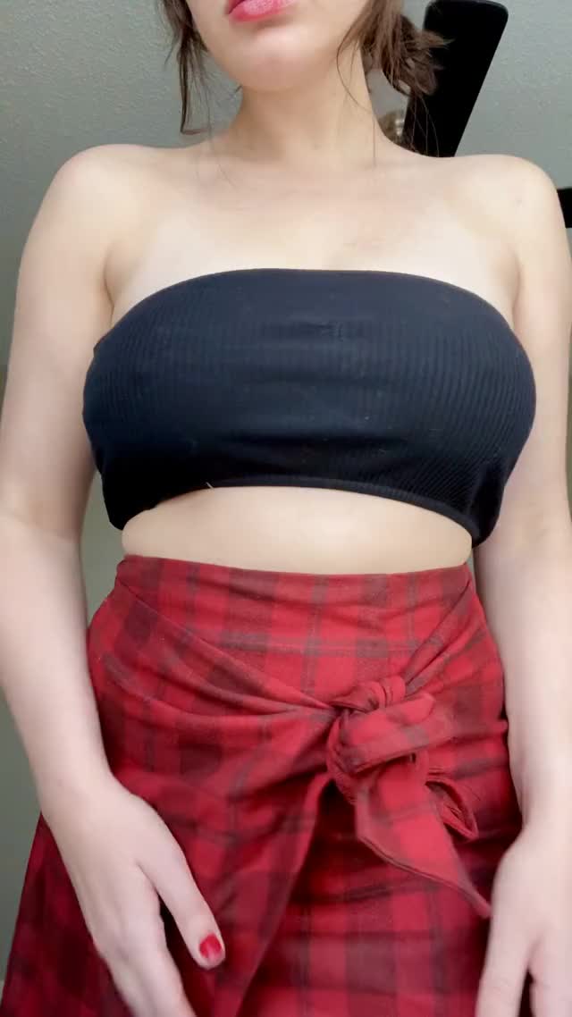 tube tops are a little scary to wear because they like to pop right out! [OC]