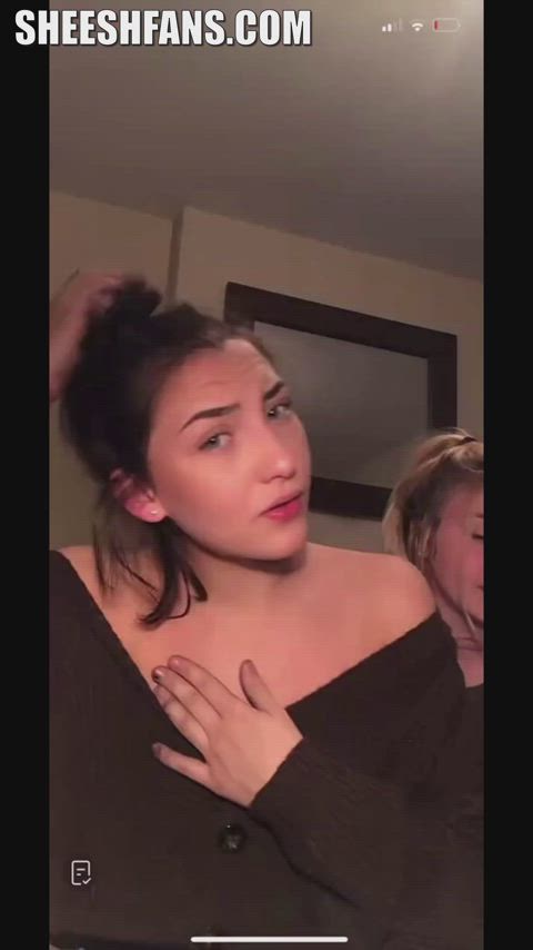 leaking nipslip nudes porno tiktok amateur-girls bigger-than-you-thought just-boobs