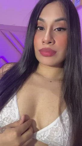 brunette camgirl latina lips natural tits nipples petite sensual small tits clip