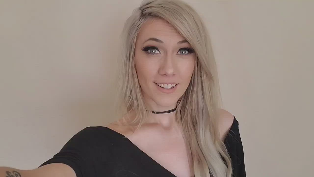 Blonde Cosplay Pretty clip